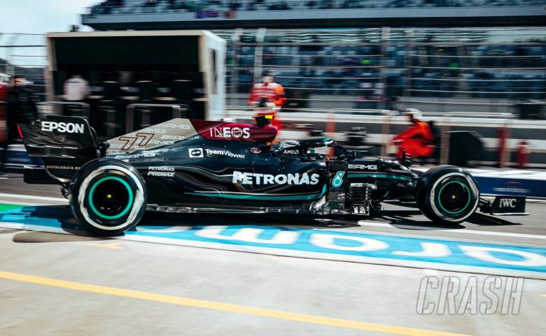 Bottas leads Hamilton in opening Russian GP practice