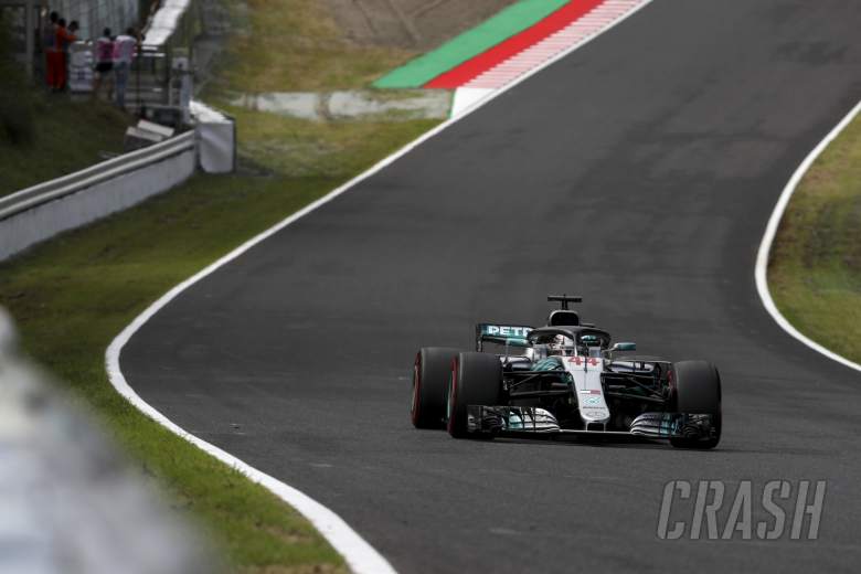 Hamilton takes dominant Japan win, Vettel sixth after collision