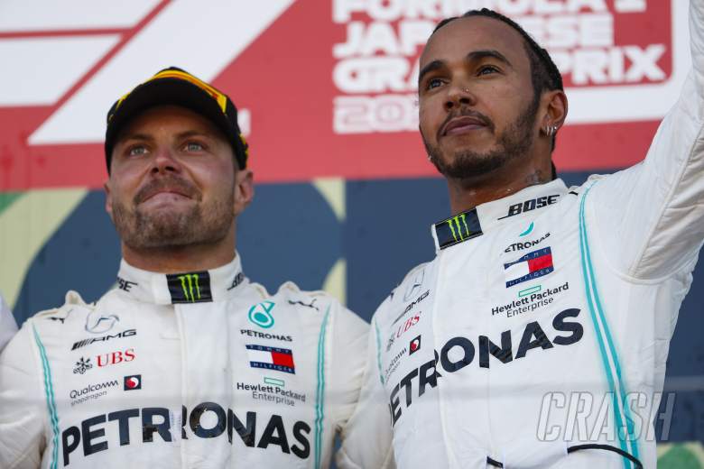 Mercedes will give drivers ‘equal opportunity’ in F1 title fight