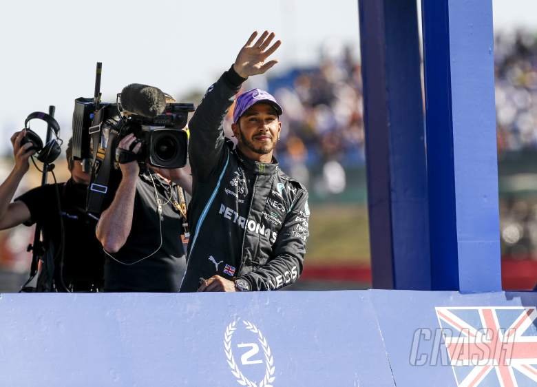 Lewis Hamilton Nilai Sprint Qualifying Cocok untuk Akhir Pekan 2 Hari