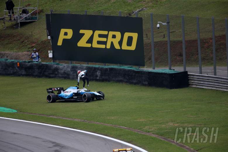 Kubica 'benar-benar terkejut' dengan kecelakaan FP2 Brasil yang 'buruk'