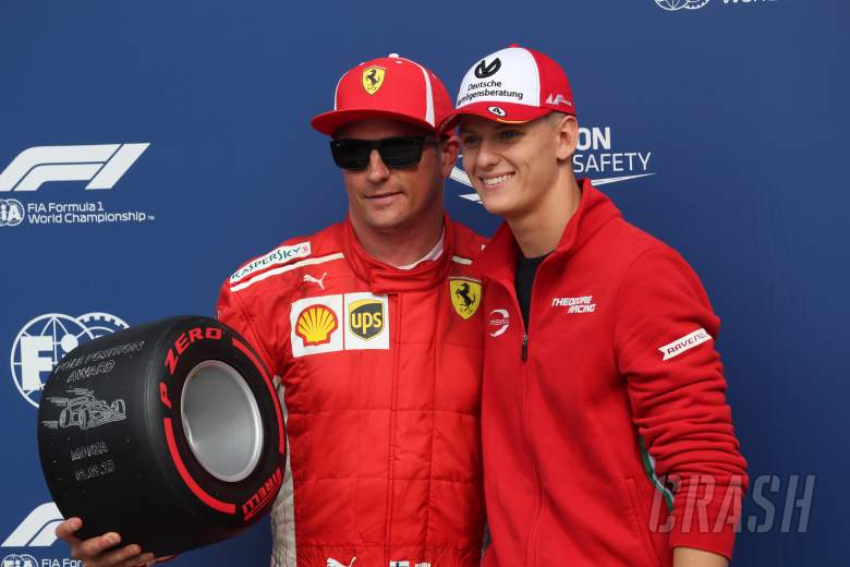 Gosip Formula 1: Schumacher akan bergabung dengan Ferrari?