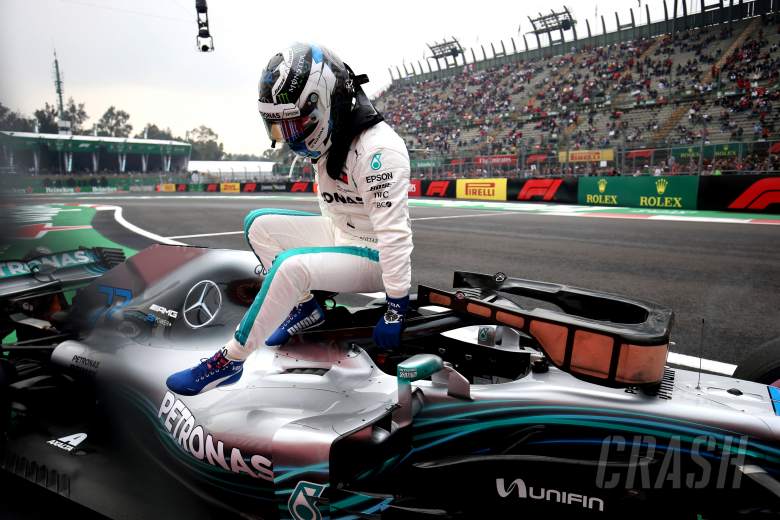 Mercedes 'tidak di tempat yang menyenangkan', Bottas menghindari penalti mesin