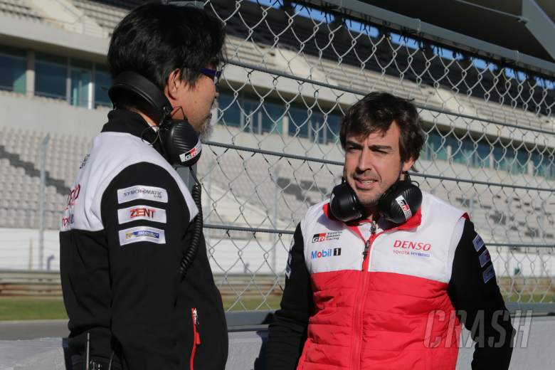 Alonso dalam 'mode hemat energi' menyulap F1 dan WEC