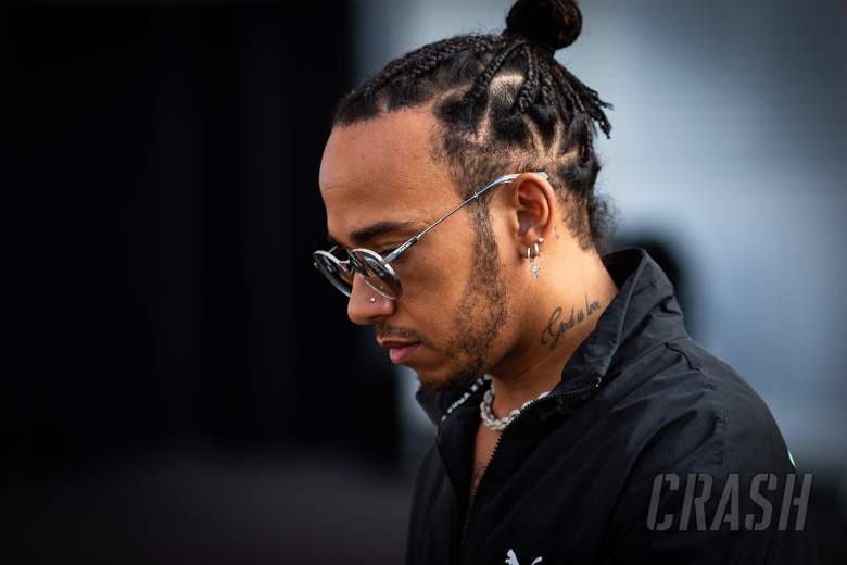 Lewis Hamilton: Saya akan selalu menerima perhatian negatif