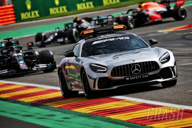Why red flag was not thrown for F1 Belgian GP crash