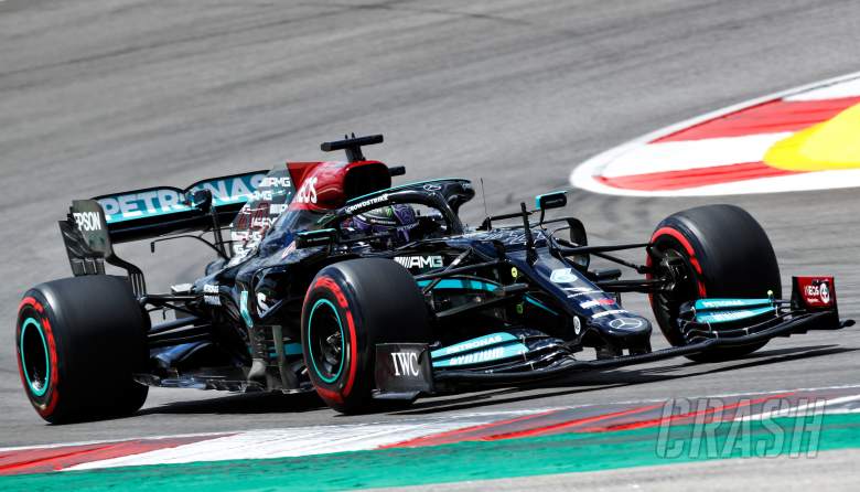Hamilton outpaces Verstappen in F1 Portuguese GP FP2