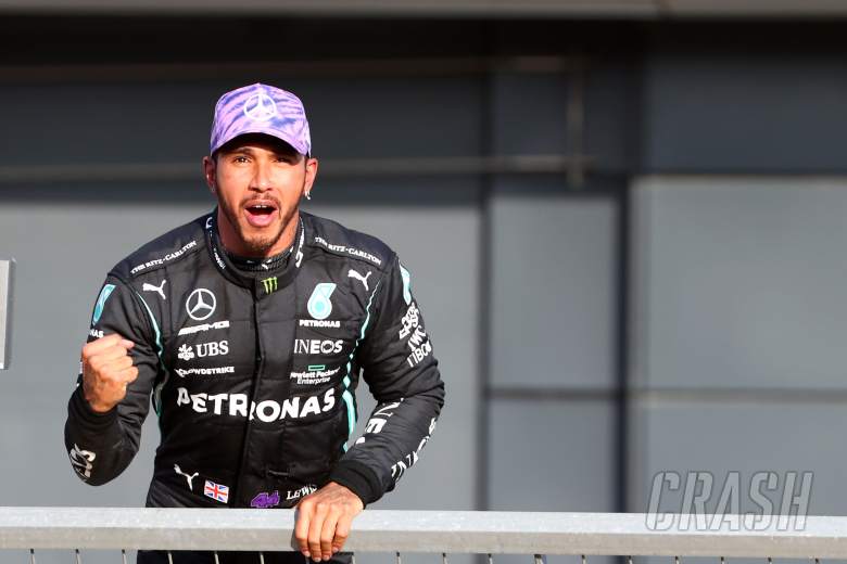 Hamilton edges Verstappen in thrilling qualifying for F1 sprint race