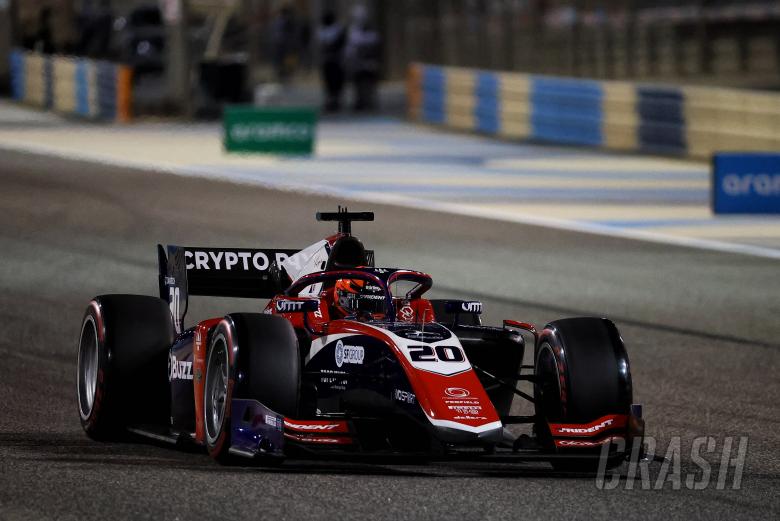 Verschoor Mendominasi Sprint Race F2 Bahrain dari Daruvala