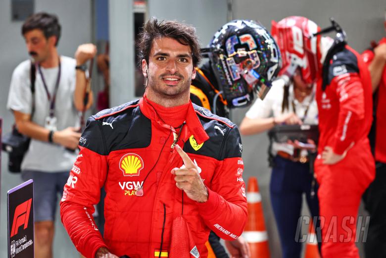 F1 GP Singapura: Sainz Pole, Red Bull Tersingkir di Q2