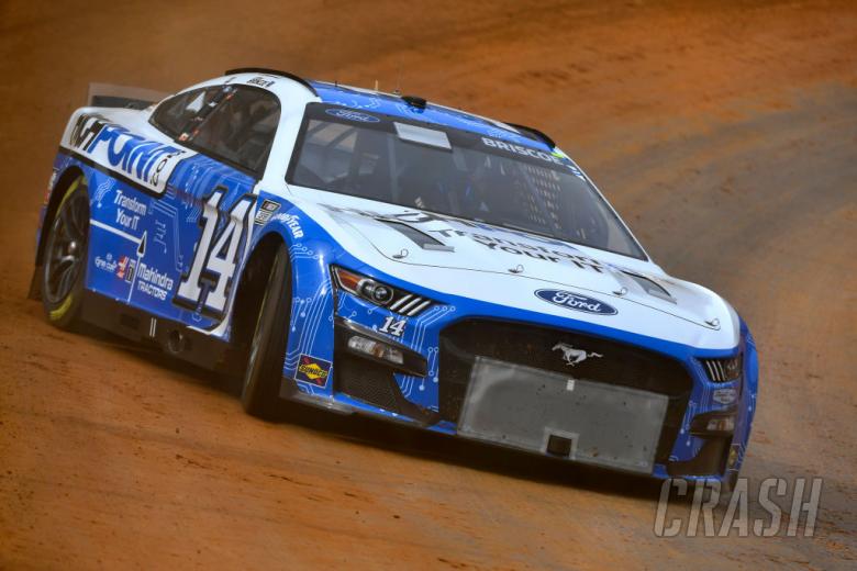 Drivers Challenged in Friday Practice on Bristol Dirt