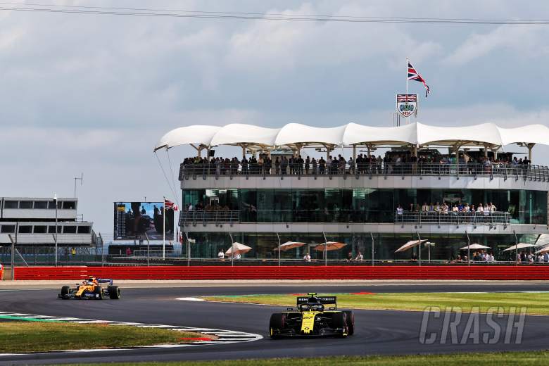 McLaren: Melawan pemasok mesin F1 Renault 'tidak rumit'