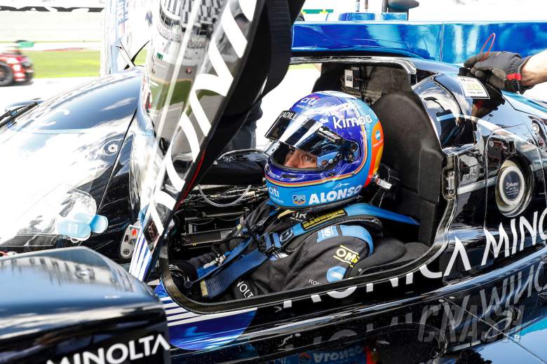 Alonso regains Rolex 24 lead ahead of red flag