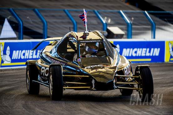 Coulthard claims second Race of Champions title in Riyadh