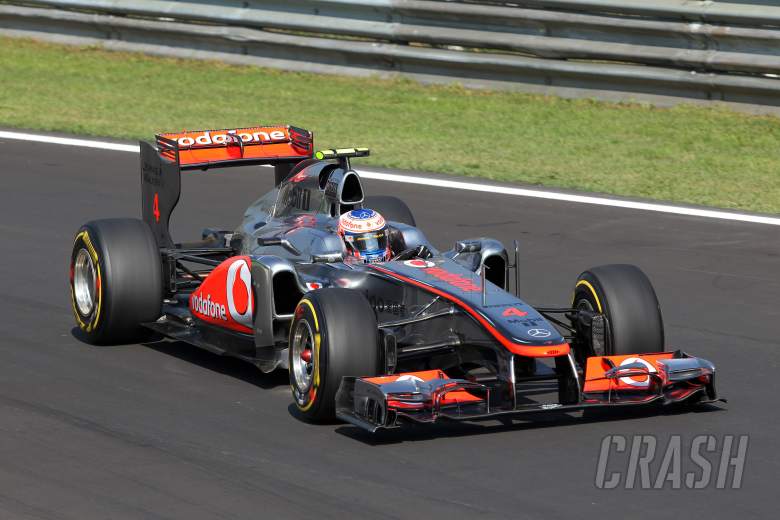 09.09.2011- Friday Practice 2, Jenson Button (GBR), McLaren Mercedes, MP4-26