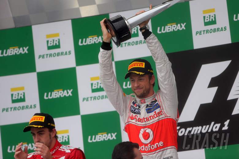 25.11.2012- Race, Jenson Button (GBR) McLaren Mercedes MP4-27 race winner