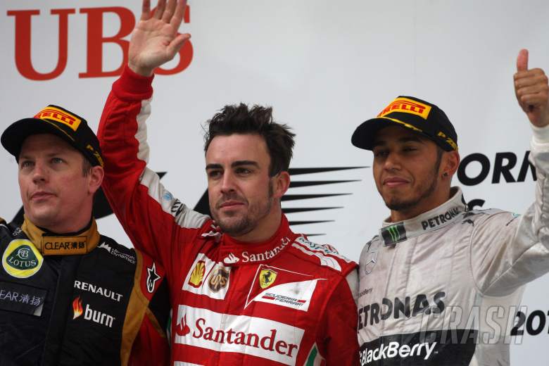 14.04.2013- Race, 2nd position Kimi Raikkonen (FIN) Lotus F1 Team E21, Fernando Alonso (ESP) Scuderi