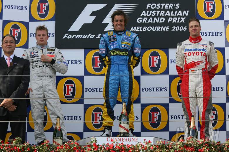 Fernando Alonso (Renault) on Australian GP podium