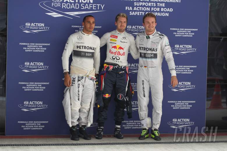 26.10.2013- Qualifying: Sebastian Vettel (GER) Red Bull Racing RB9 (pole position), Nico Rosberg (GE