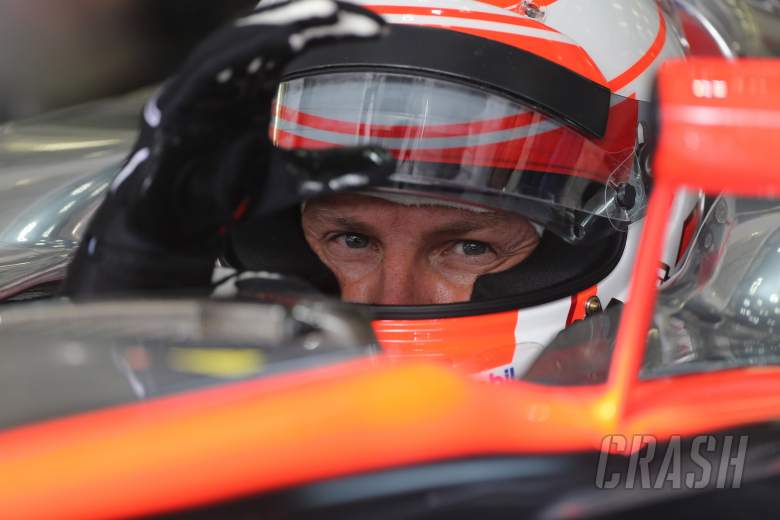 DNS caps off dismal weekend for Button