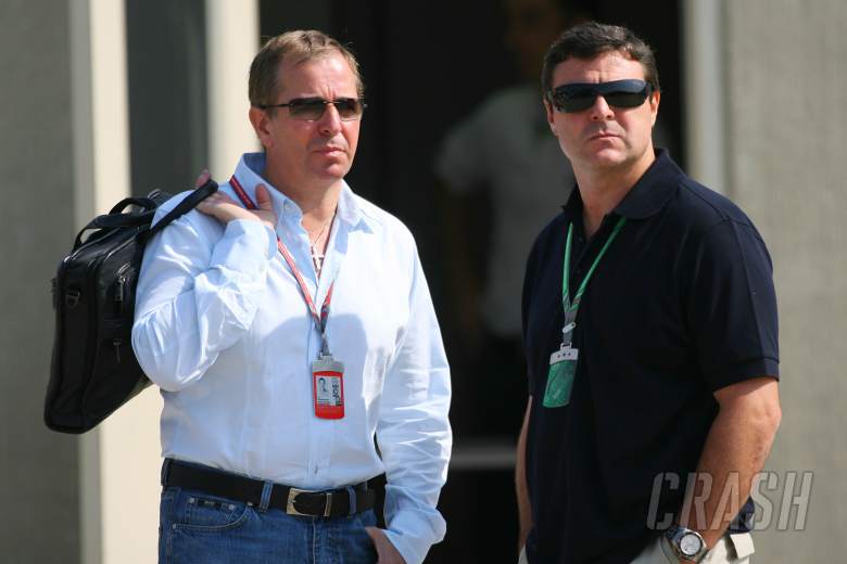 Martin Brundle and Mark Blundell at the USGP
