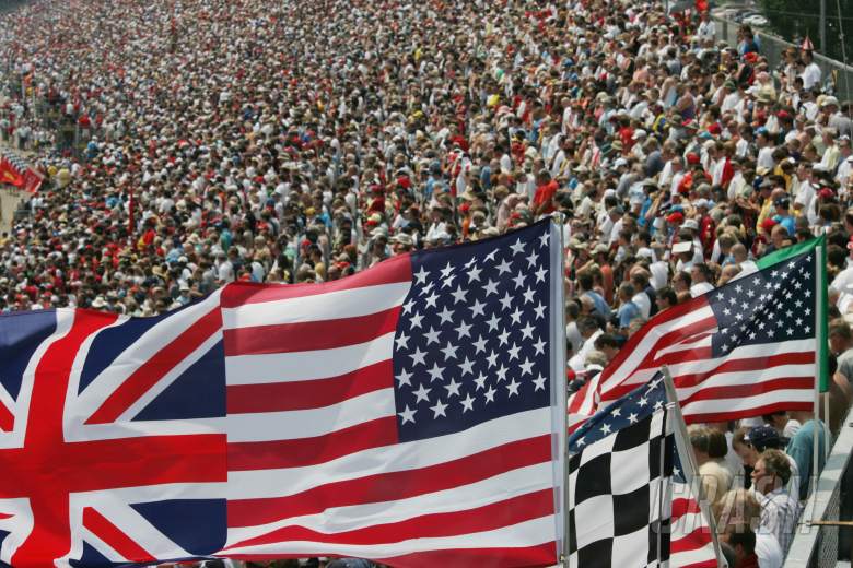 02.07.2006 Indianapolis, USA, Fans in the grandstand - Formula 1 World Championship, Rd 10, United S