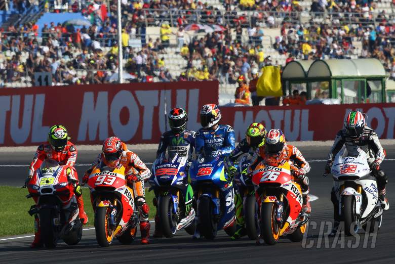 MotoGP makes 2016 concessions official
