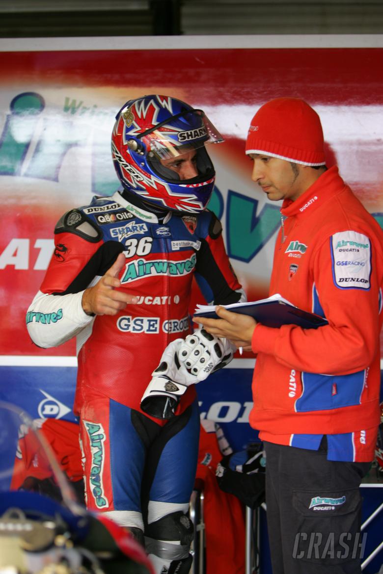 Gregorio Lavilla (ESP), Airwaves Ducati, 999F07, 36, Superbike