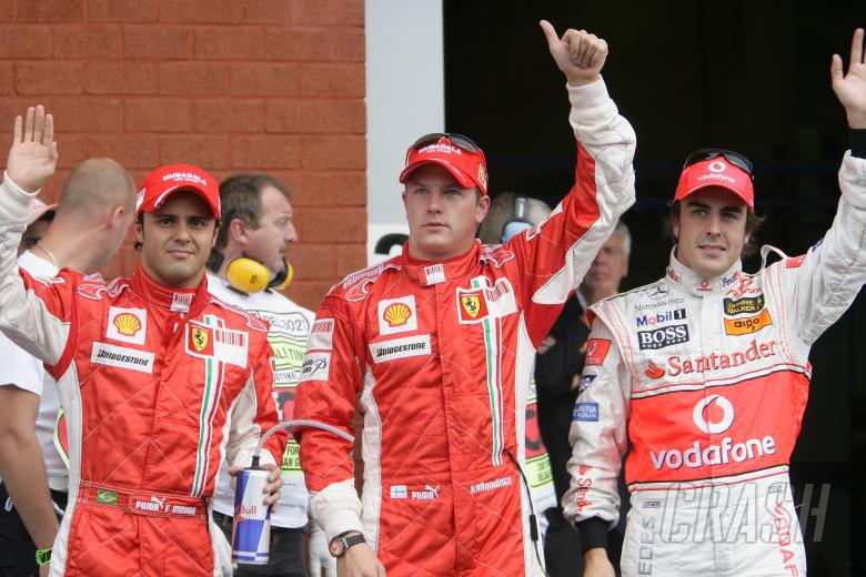 Felipe Massa (BRA) Ferrari F2007, Kimi Raikkonen (FIN) Ferrari F2007, Fernando Alonso (ESP) McLaren 