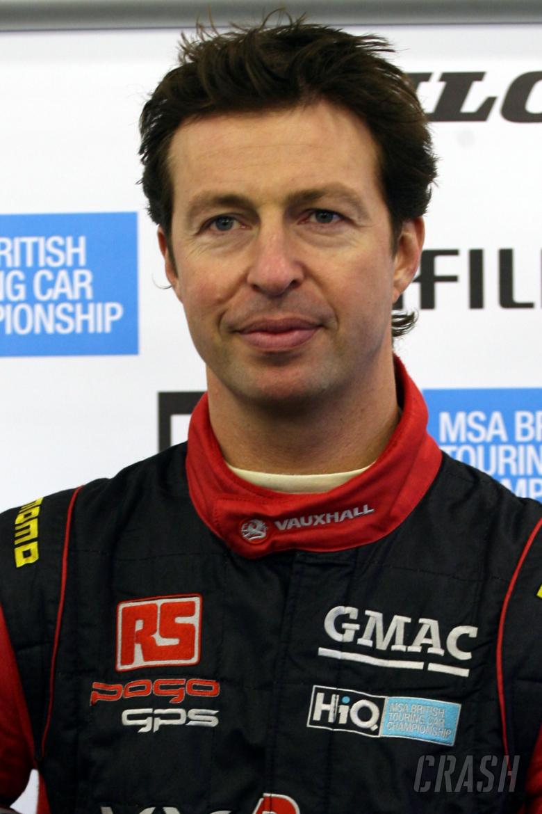 Matt Neal (GBR) - VX Racing Vauxhall Vectra
