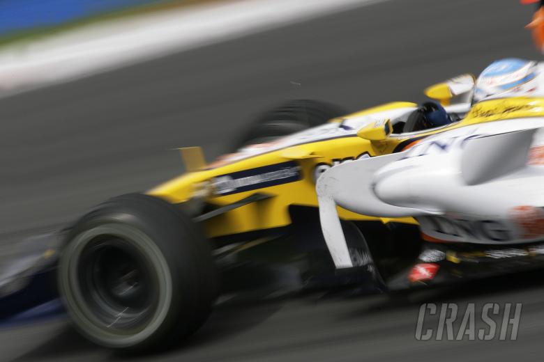 Fernando Alonso (ESP) Renault R28, Malaysian F1 Grand Prix, Sepang, Kuala Lumpar, 21st-23rd, March 2