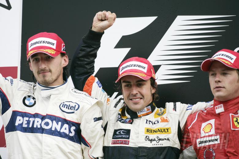 Robert Kubica (POL) BMW Sauber.F1.08, Fernando Alonso (ESP) Renault R28, Kimi Raikkonen (FIN) Ferrar