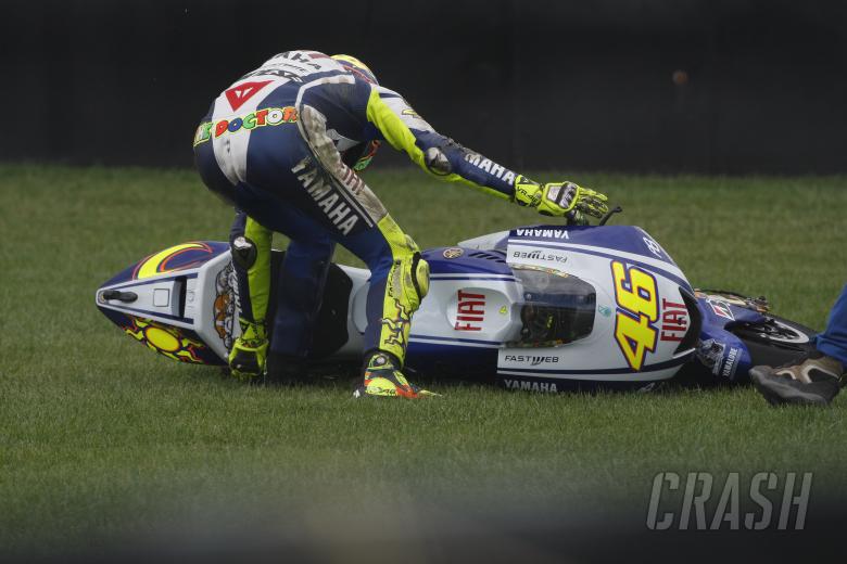 Rossi crashes, Indianapolis MotoGP 2009