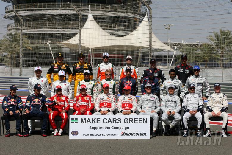 14.03.2010 Sakhir, Bahrain, 2010 Drivers group pictures - Formula 1 World Championship, Rd 1, Bahra