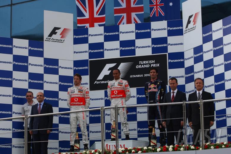 Race, Lewis Hamilton (GBR), McLaren Mercedes, MP4-25 race winner, Jenson Button (GBR), McLaren Mer