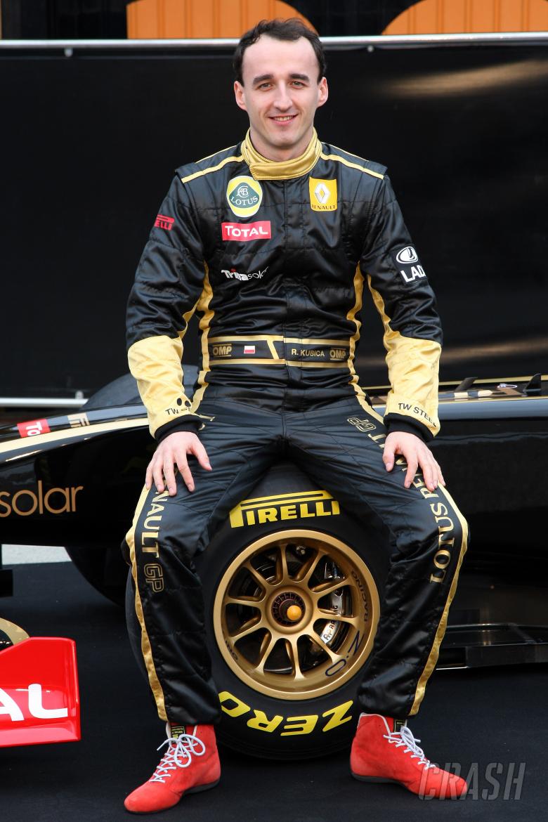 31.01.2011 Valencia, Spain, Robert Kubica (POL), Lotus Renault GP - Lotus Renault GP R31 Launch - F