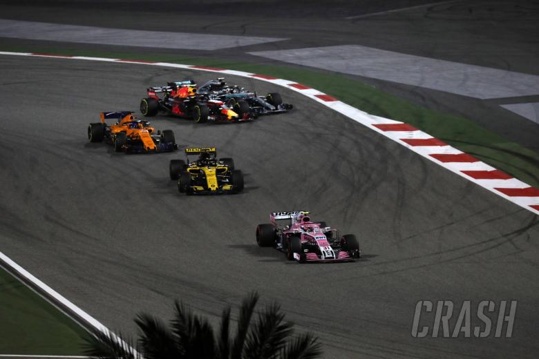 Ricciardo: Verstappen too greedy in Hamilton overtake