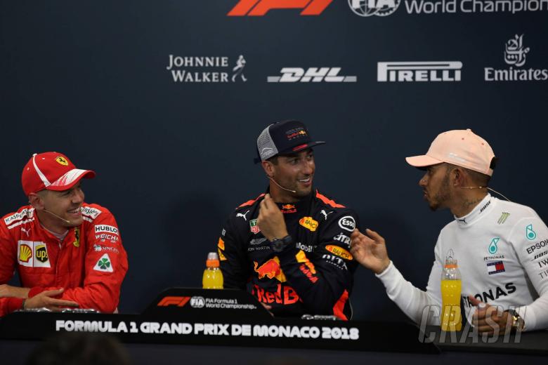F1 Gossip: Ricciardo doubts Hamilton, Vettel vetoed move