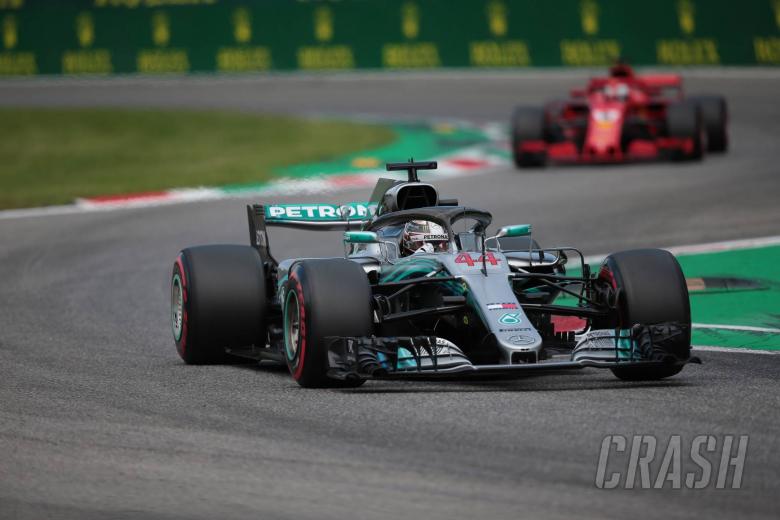 Hamilton wins Italian GP after Vettel clash, late pass on Raikkonen