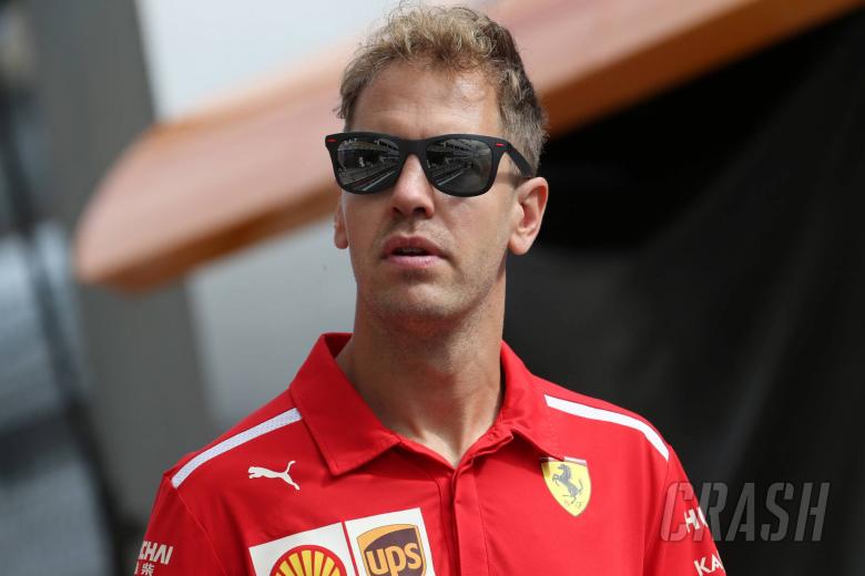 No change of plan despite deficit to Hamilton – Vettel