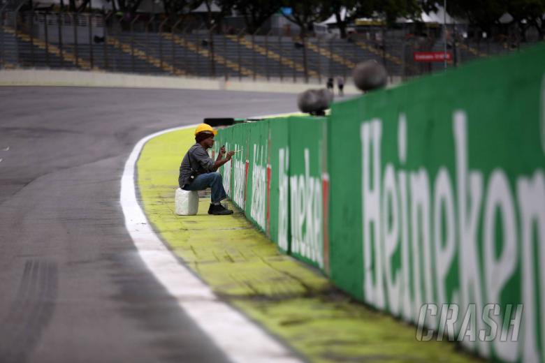 Bagaimana mimpi F1 di Vietnam mengungkap mimpi buruk Brasil yang muncul