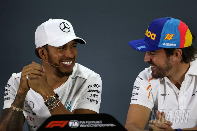 Hamilton bersyukur atas pesan "luar biasa" dari Alonso