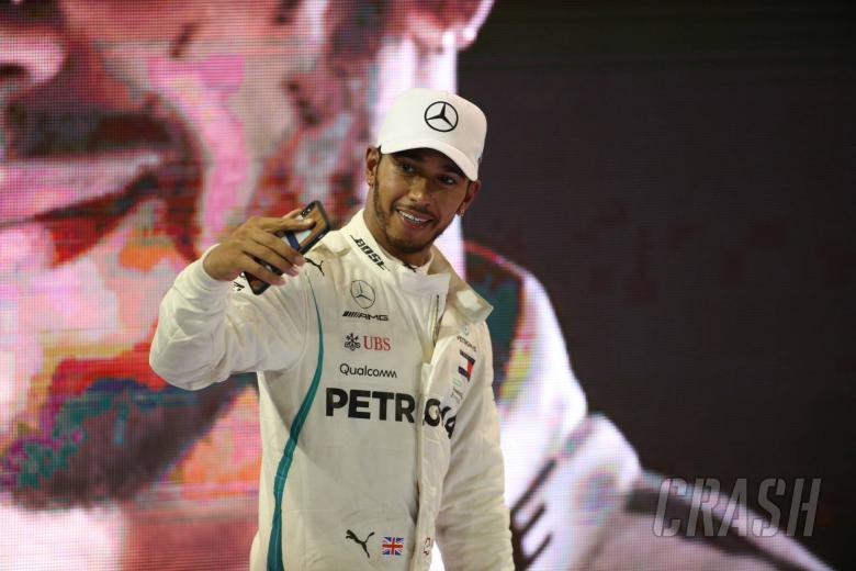 Hamilton memenangkan suara pembalap F1 untuk yang terbaik tahun 2018