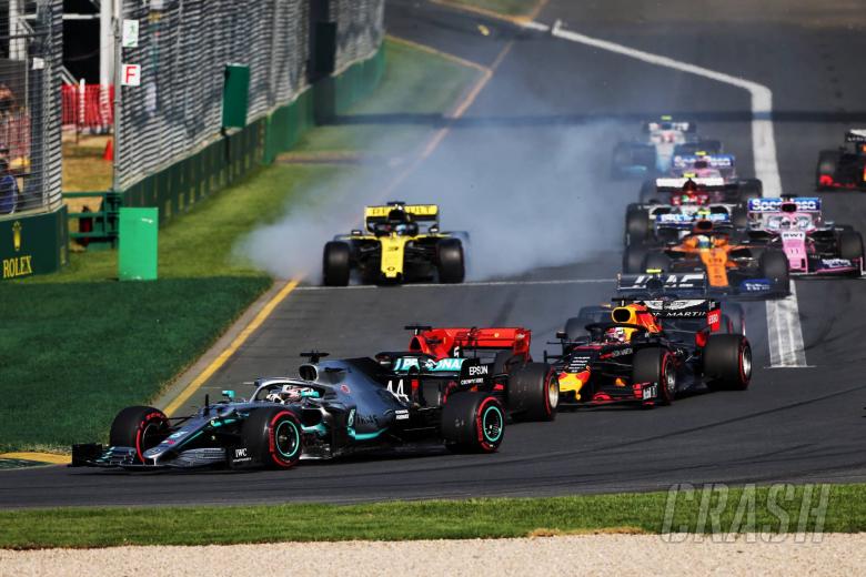 Ricciardo drained as Renault debut wrecked by gutter clash