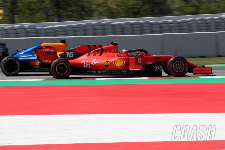 Renault has made engine progress but Ferrari ‘excelling’ - Sainz