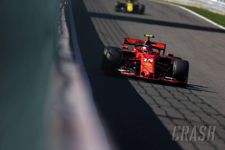 Leclerc tercepat saat Hamilton mengalami kecelakaan keras di Spa FP3