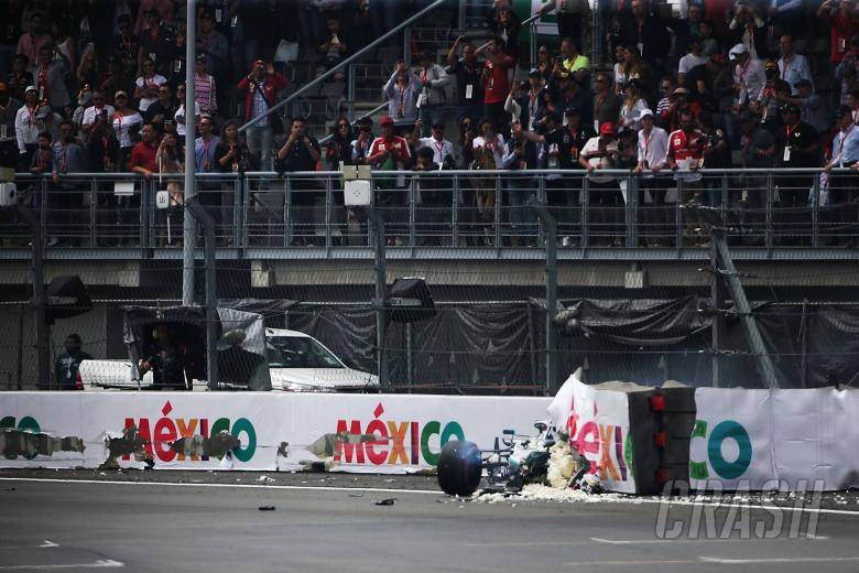 Bottas released from medical centre after hefty Mexico crash