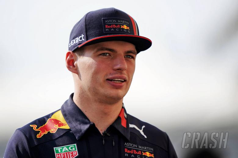 Verstappen signs Red Bull F1 contract extension