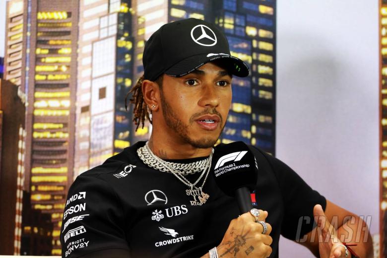 Hamilton mengatakan membatalkan GP Australia F1 "panggilan yang benar"