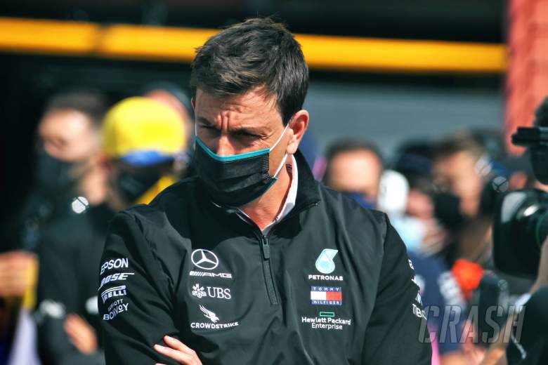 Toto Wolff mengatakan peran Mercedes F1 telah 'merugikan'